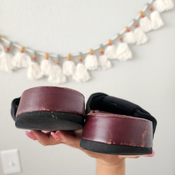 Celine Twist Knot Black Leather Slide Sandals Designer Beach Boho Classic 37 - Picture 6 of 13